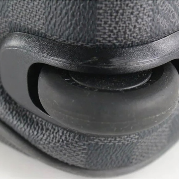 Louis Vuitton Damier Graphite Eole 65 Rolling Convertible Duffle - Picture 6 of 10